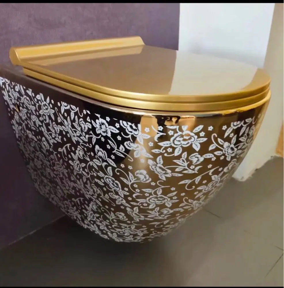 

Premium Golden Toilet High Temperature Firing 50 Years Silver Toilet with Floral Design Warranty 1 Year Manger Toilet