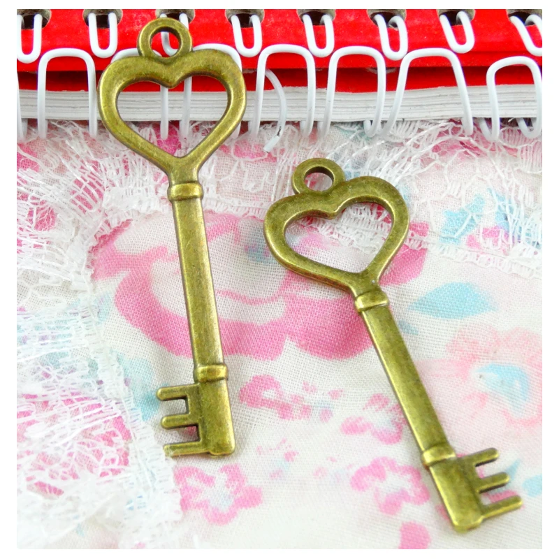 

30PCS 50*18MM Antique Bronze Plated Zinc Alloy Heart Key Charms Pendants Diy Jewelry Findings Accessories