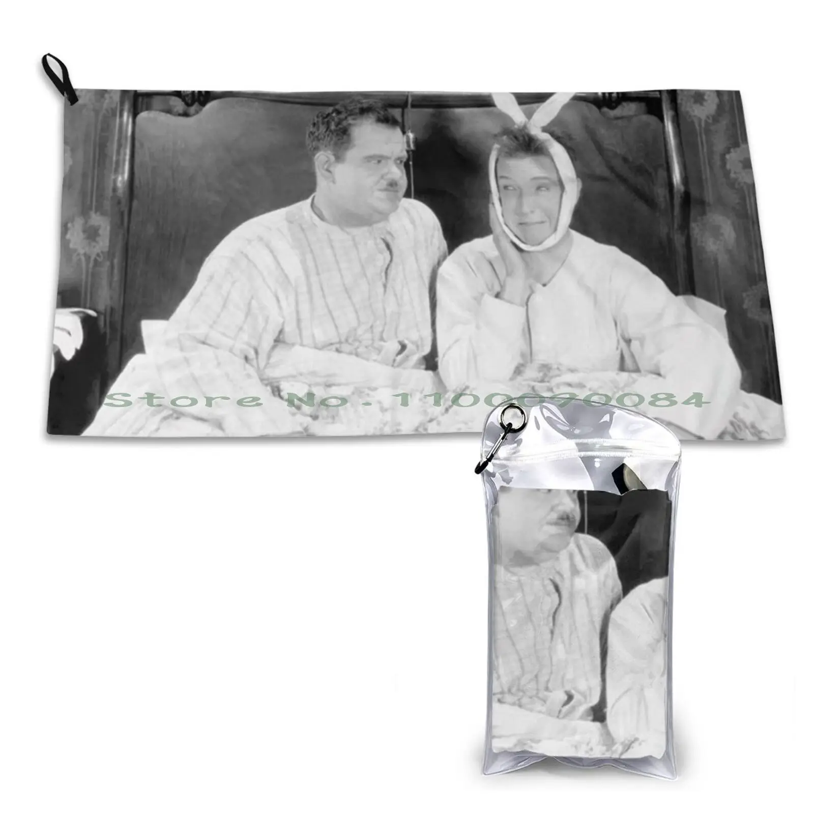 Laurel & ; Hardy Poster Quick Dry Towel Gym Sports Bath Portable Telecaster Stratocaster Guitarist Musician Guitars Vintage