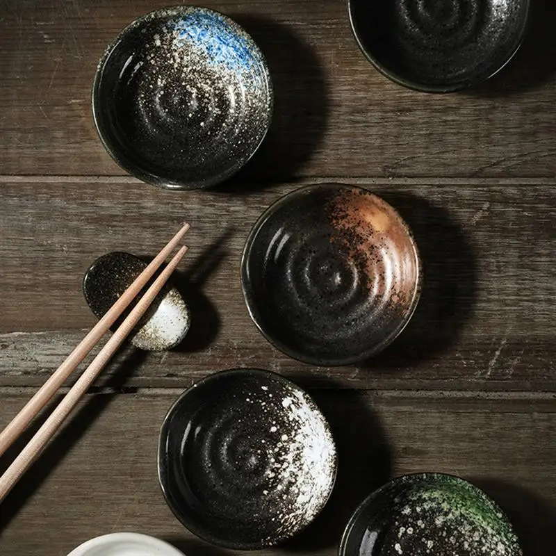 4pcs Ceramic plate Japanese snack dish Dessert Seasoning Sauce dish Soy sauce tray Round disc sauce bottle condiment bottle