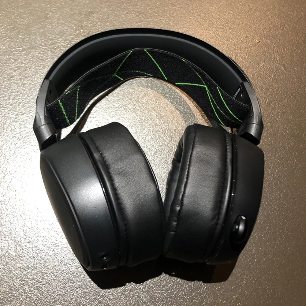 EarTlogis استبدال منصات الأذن ل SteelSeries Arctis برو + Gamedac سماعة أجزاء غطاء للأذن وسادة