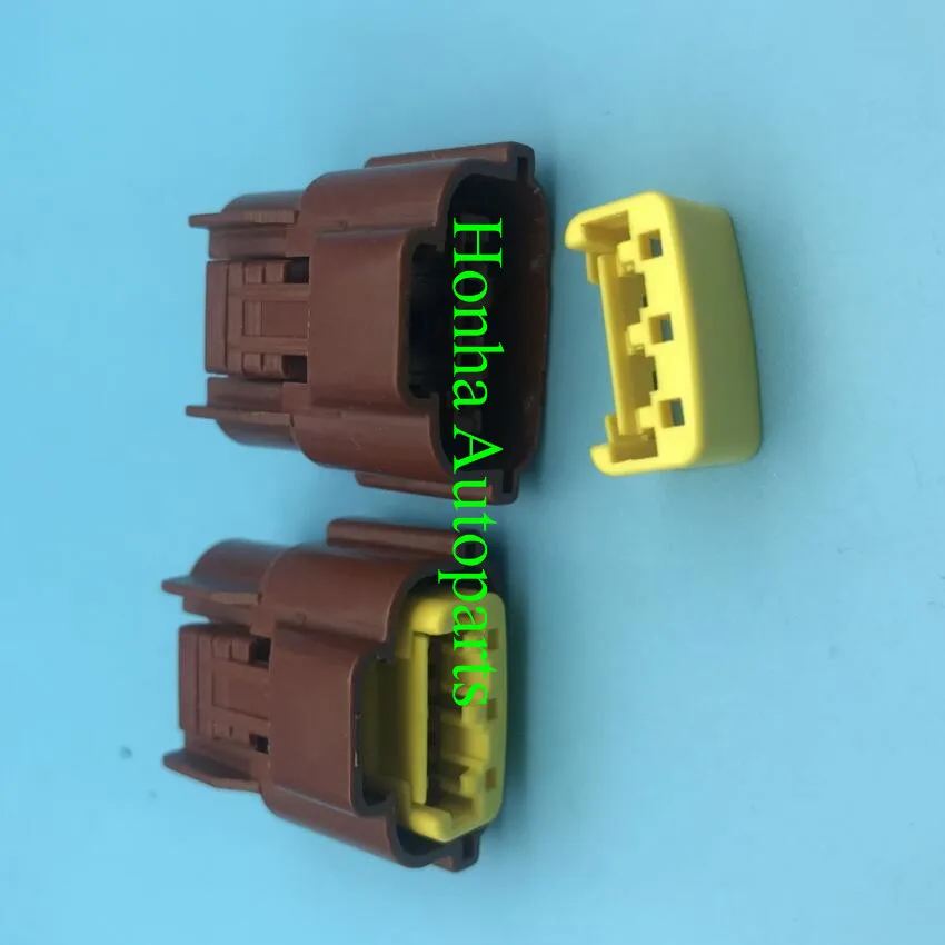 Free shipping 2/5/10/20/50/100 pcs Sumitomo 3 Pin Sensor Wire Connector plug brown color connectors 6098-0142