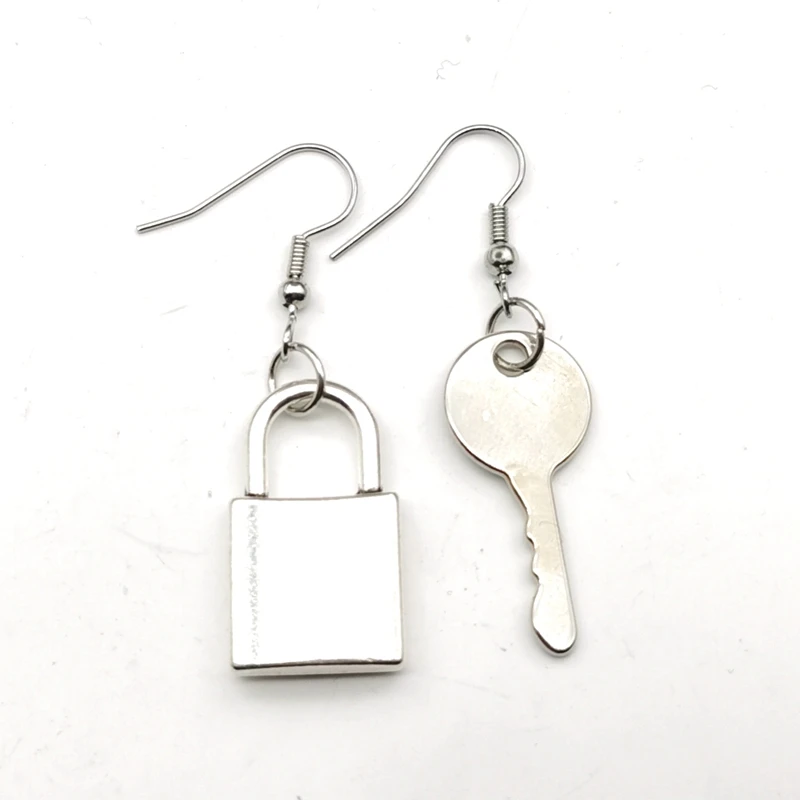 Trendy Rock Asymmetric Cold Wind Key Lock Earrings Women Wholesale for Women Silver Color Couple Earrings Simple Accessories