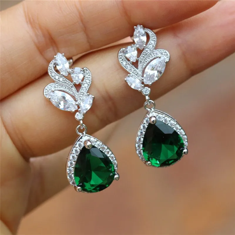 Huitan Aesthetic Green Pear CZ Drop Earrings Women Wedding Engagement Accessories Noble Lady\'s Earrings for Party Trendy Jewelry