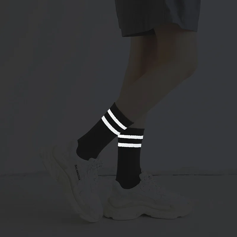 Socks Women Striped Night Bright Socks Hip Hop Streetwear Harajuku Crew Socks Woman Light Funny Socks Harajuku Black White Sox