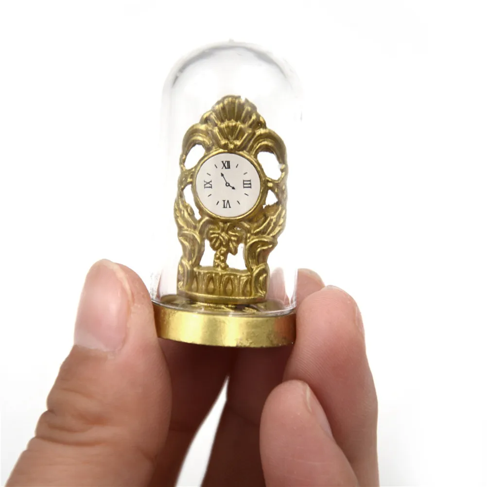 Reloj de manto de cúpula de cristal dorado elegante a escala 1:12, miniaturas de casa de muñecas