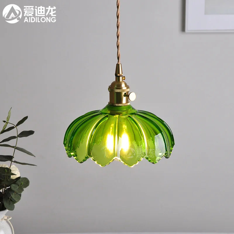 IWHD-lámpara colgante de cristal verde pequeña para dormitorio, Bar, café, restaurante, luces colgantes modernas nórdicas de cobre, luminaria