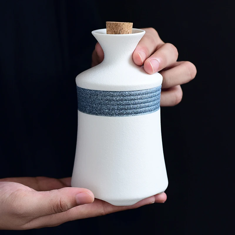 Japanese Ceramic Sake Bottle Pottery Wine Pot Barware Vintage Spirits Hip Flask Home Kitchen Bar Flagon Liquor Pot Drinkware