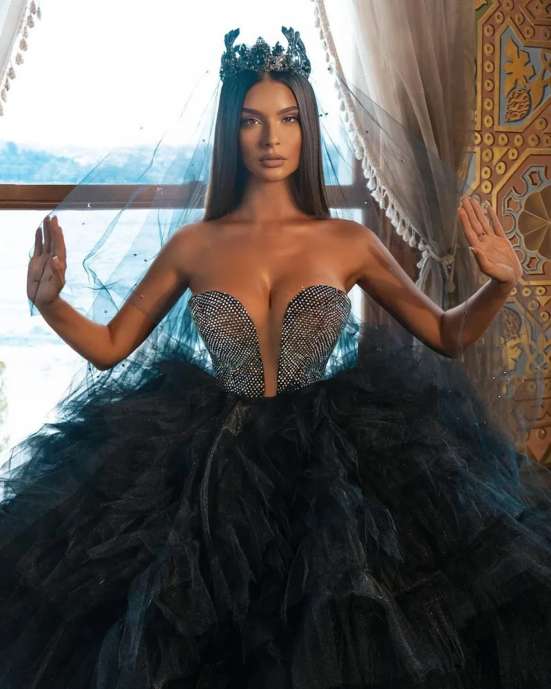 Vestido De Novia negro sin tirantes con volantes, Vestido De baile De tul, tren largo, hechos a medida vestidos De Novia, Sexy