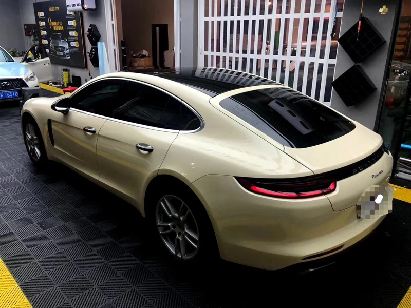 

Premium Crystal Gloss Khaki Milan Vinyl Film Glossy Car Wrap Roll with Air Release DIY Adhesive Decal Wrapping