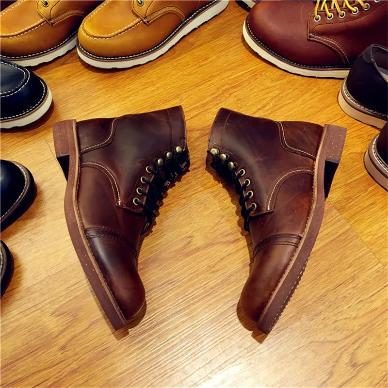 New Vintage Handmade Men Boots British High Quality Genuine Leather Ankle Boots Wings Autumn Winter Round Toe Motorcycle Boots