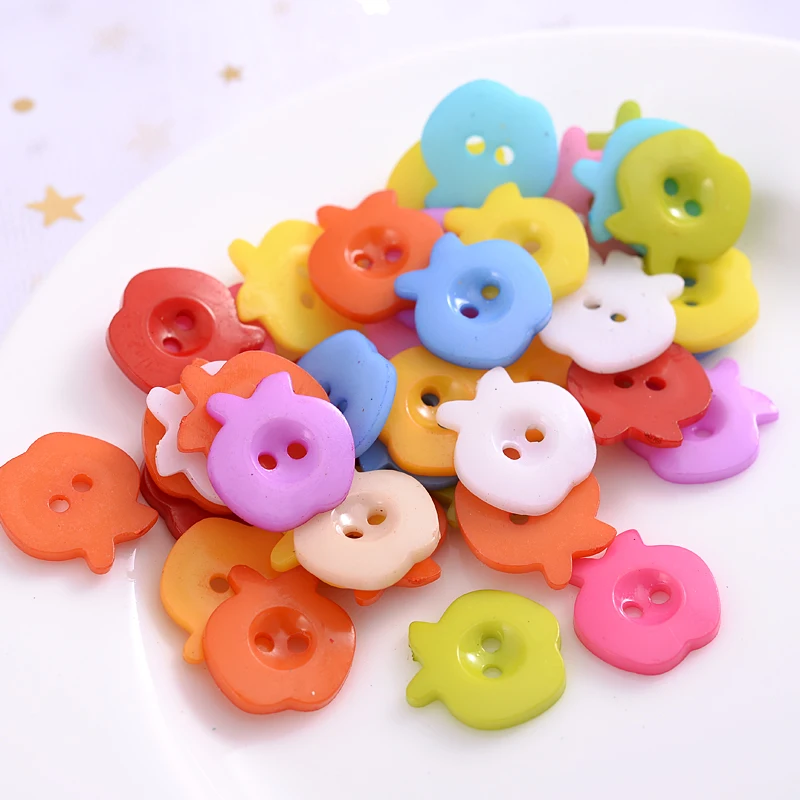 50Pcs Cartoon Apple Shape Resin Sewing Buttons Scrapbooking Solid Random Mixed Color For Clothes DIY Garment Accessories