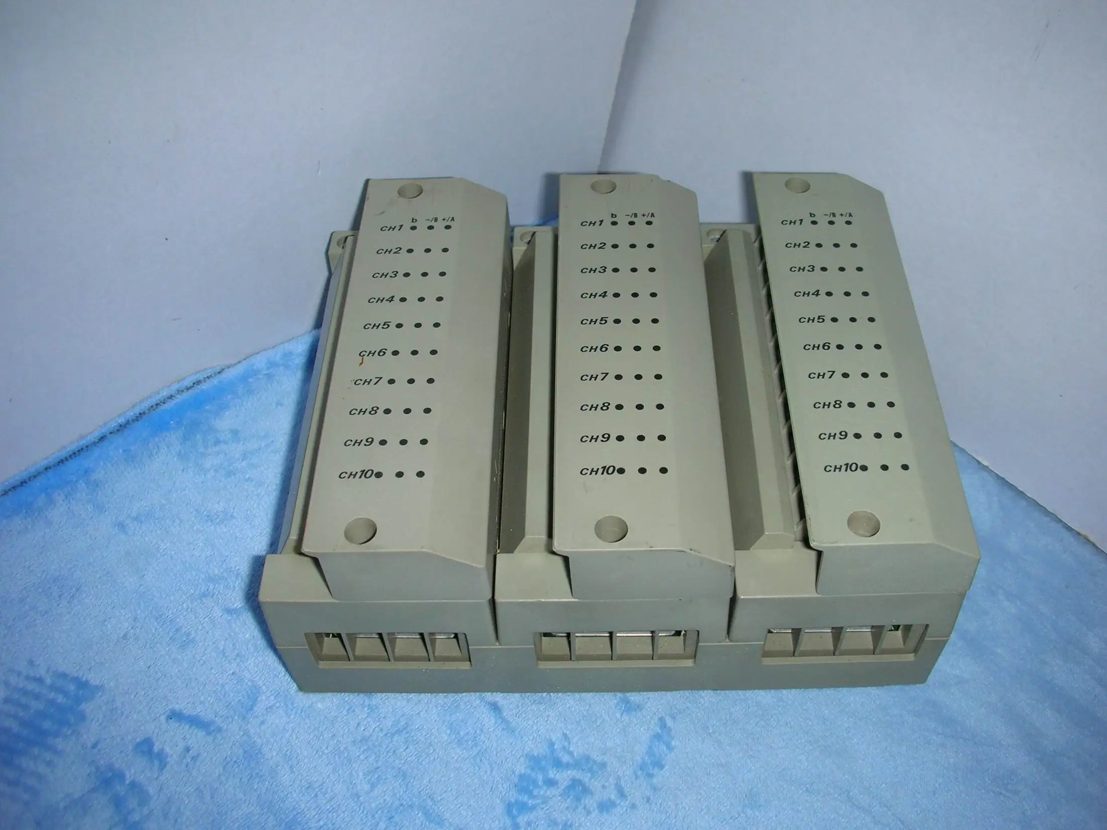 1PC ★  YOKOGAWA  DU200-31