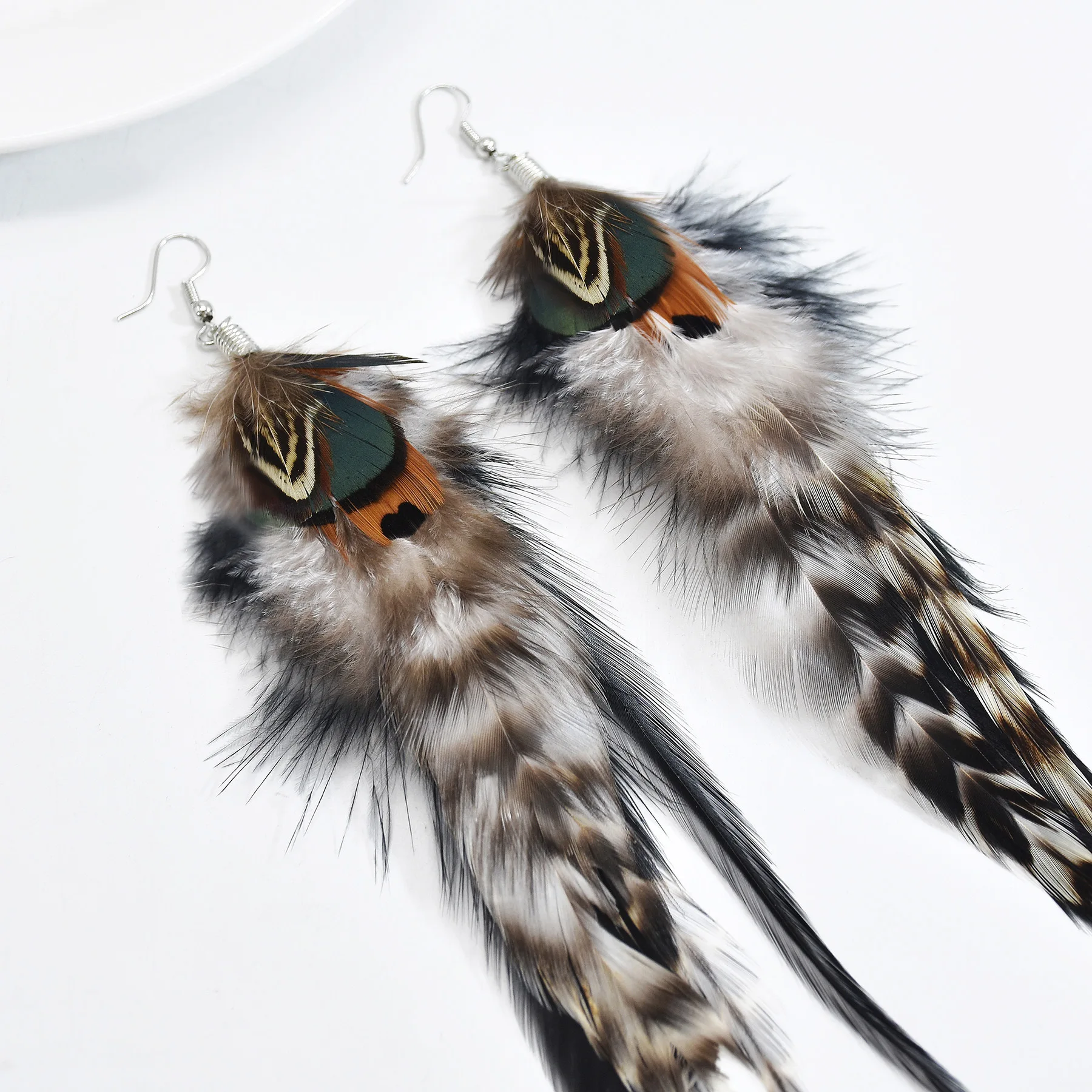 Hyperbole Bohemian Brown Blue Long Feather Earrings For Women Girls Feather Chain Dangle Earrings Indian Campfire Party Jewelry