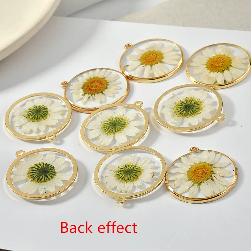 Min order 20pcs/lot dried natural daisies flowers core geometry rounds shape alloy floating locket charms diy jewelry making