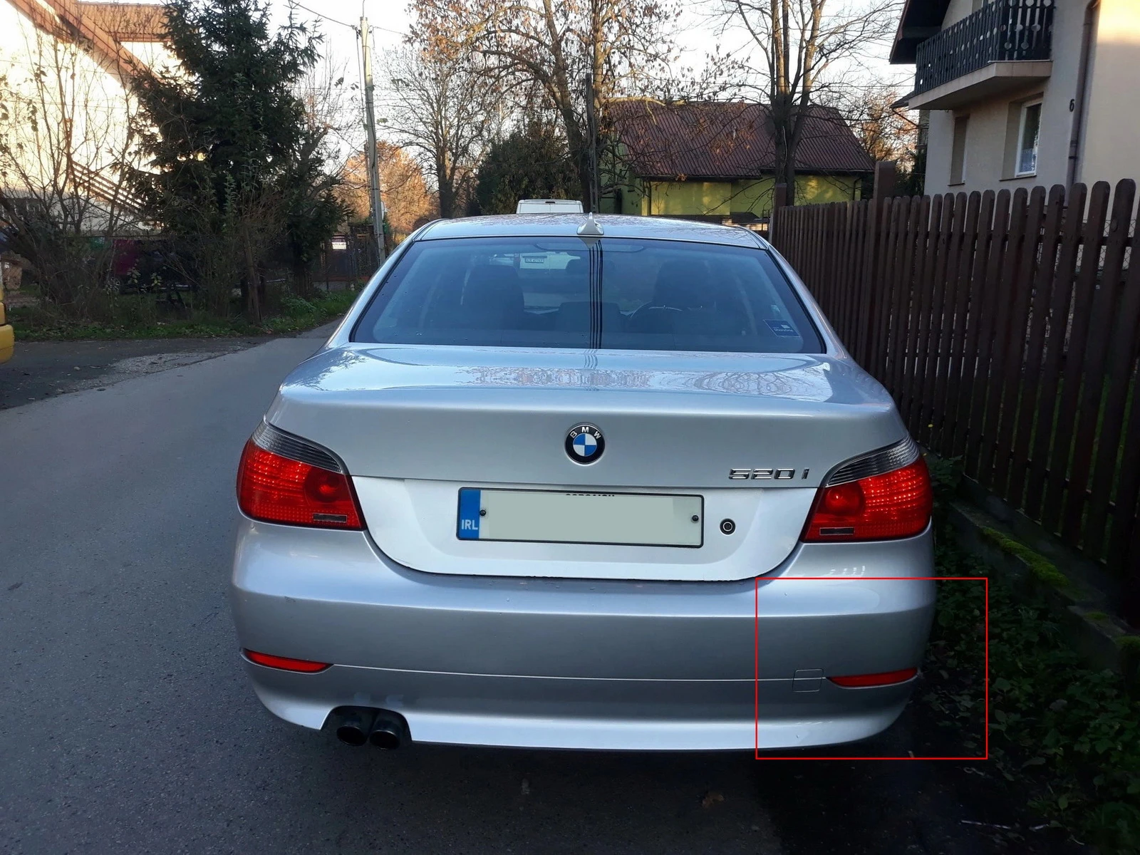Right Side Red Lens Rear Bumper Reflector Tail No Light For BMW 5-Series E60 E61 2003-2007