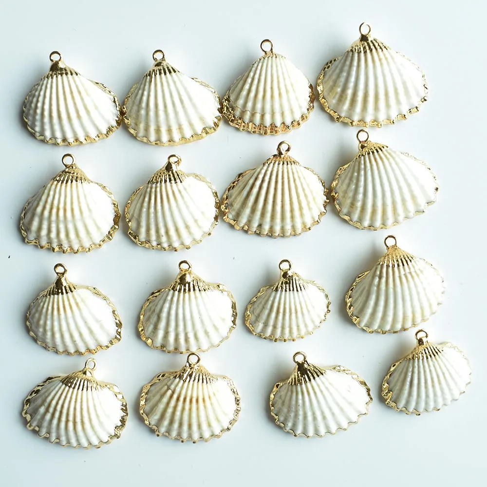 Wholesale 20pcs/lot 2020 new fashion natural Shell scallop shape Pendant for DIY Craft Jewelry Accessories Making free shipping