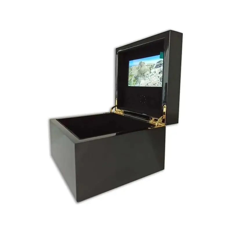 4.3-Inch Screen That Displays Videos And Pictures Black Surprise Gift Box Measures 14*14*10cm