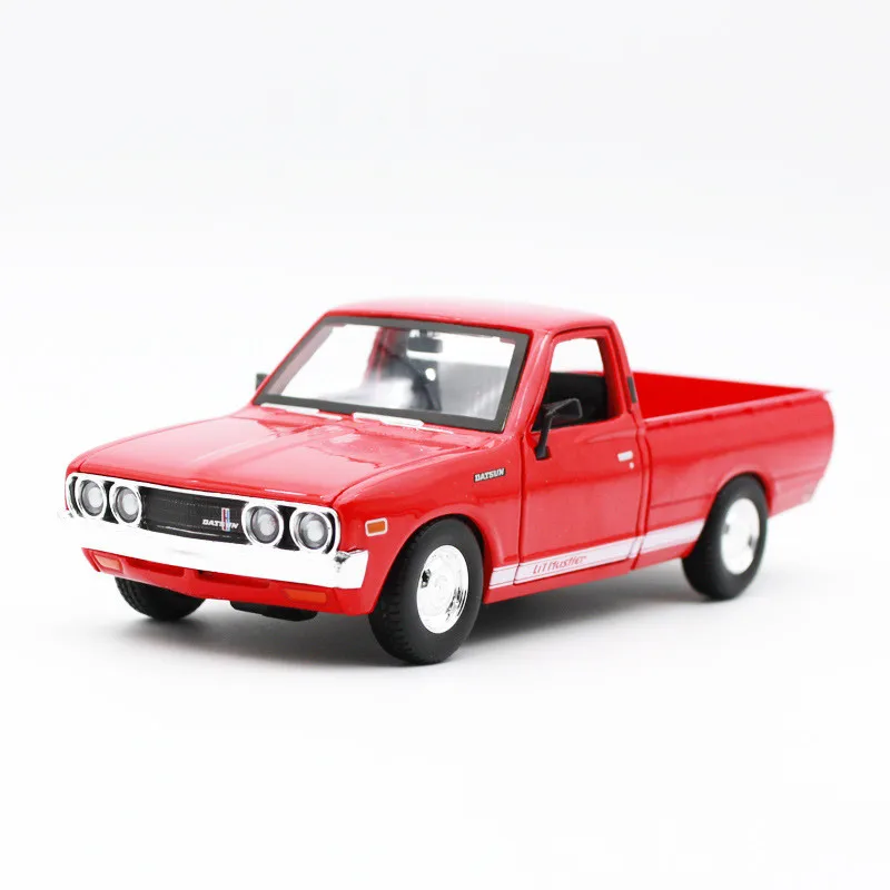 High simulation 1:24 alloy 1973 Datsun 620 pickup truck model,pickup toy,classic collection decoration gift,free shipping