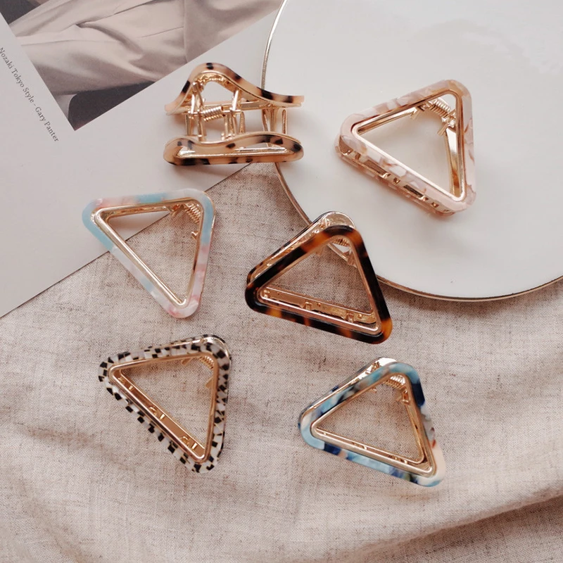 Korea 2022 New Fine Vintage Girls Hairpins Accessories Acrylic Acetate Sheet Triangle Crab Hair Shark Clip For Women Claw Clips