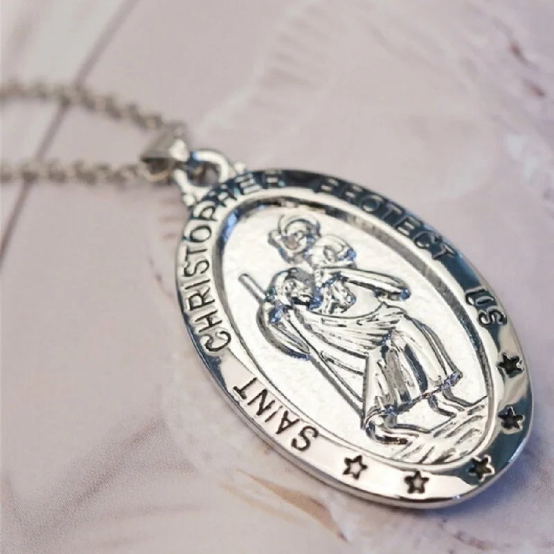 New Trendy St. Christopher Oval Pendant Necklace for Women  Fashion Pendant Clavicle Chain Accessories Party Jewelry