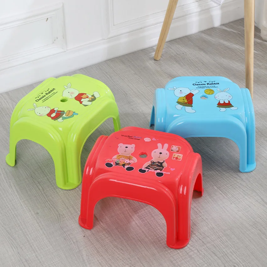 Sgabello in plastica per bagno domestico sgabello per cambio scarpe antiscivolo addensato panca per gradini sgabelli da comodino stabili, sedia da pesca