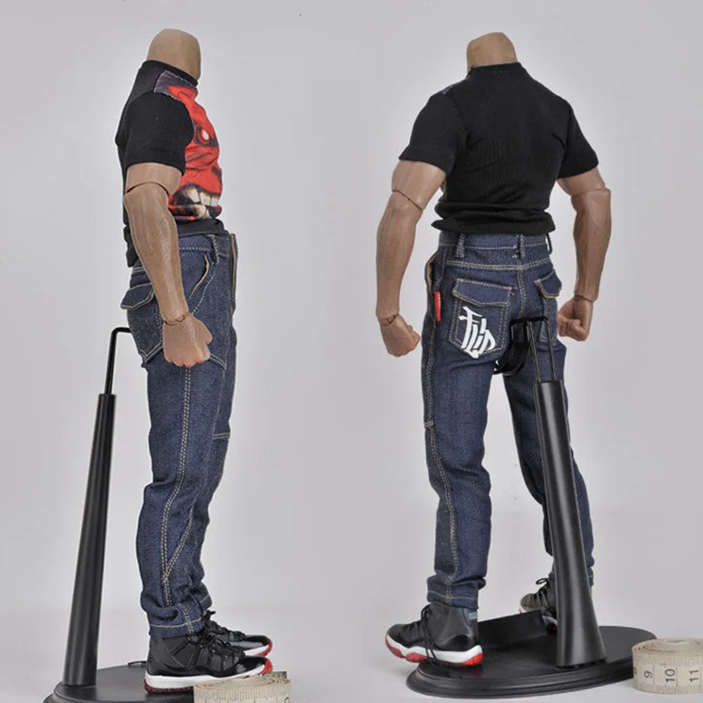 1/6 Męskie spodnie jeansowe Hip Hop Fashion Print Męskie klasyczne spodnie jeansowe z paskiem dla 12-calowej figurki akcji Muscular Body
