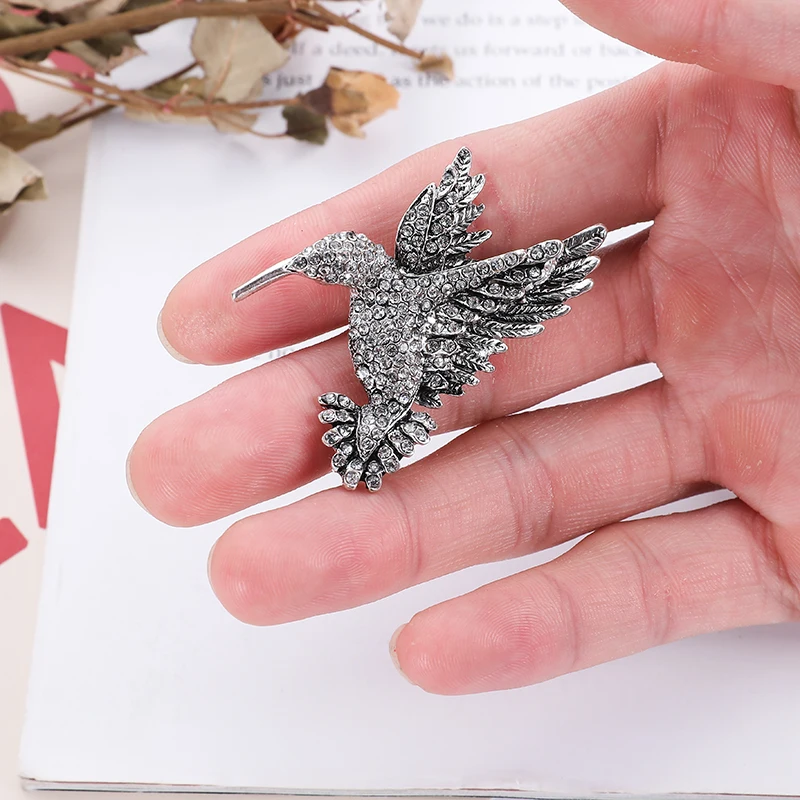 Fashion Creative Animal Metal Brooch Rhinestone Bird Pins Collar Jewelry Accessories Decoration Brooches on Clothes