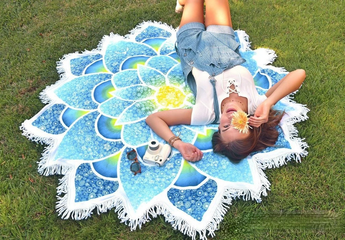 Polygonal Gorgeous Printing Beach Swim Towel Seaside Sunscreen Absorbent Quick-dry Outdoor Swimming Fitness Bath Towel Elastic