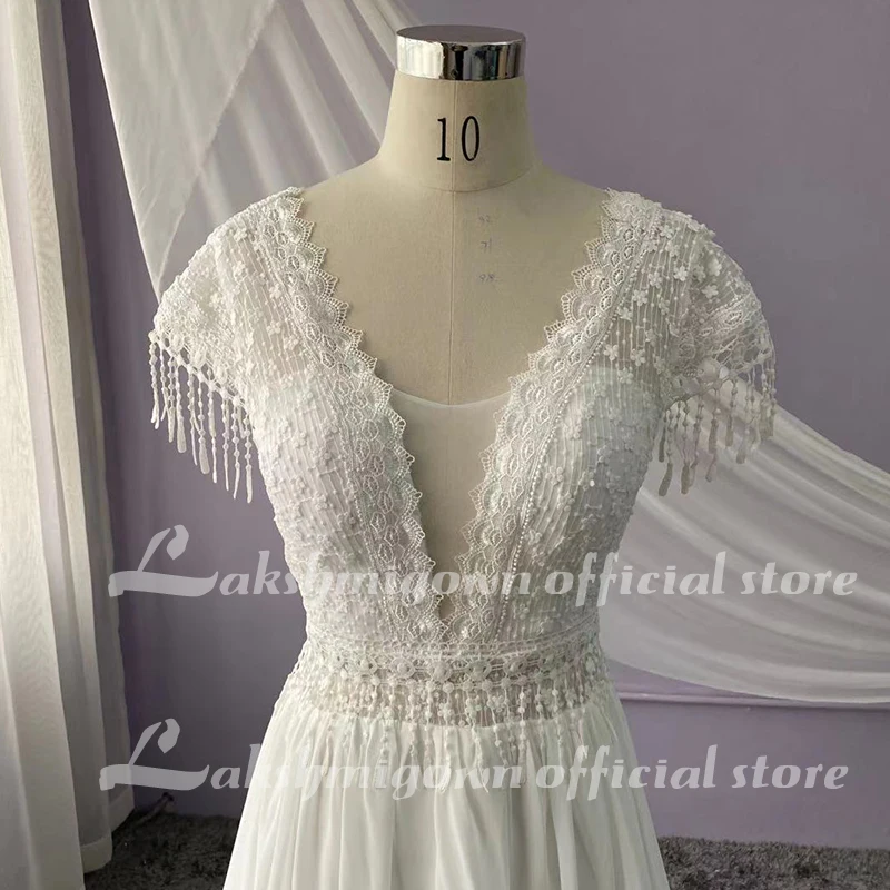 Bohemian Wedding Dresses Lace Beach Wedding Gowns V-neck short Sleeves Backless Boho Bridal Gowns Country gelinlik Simple