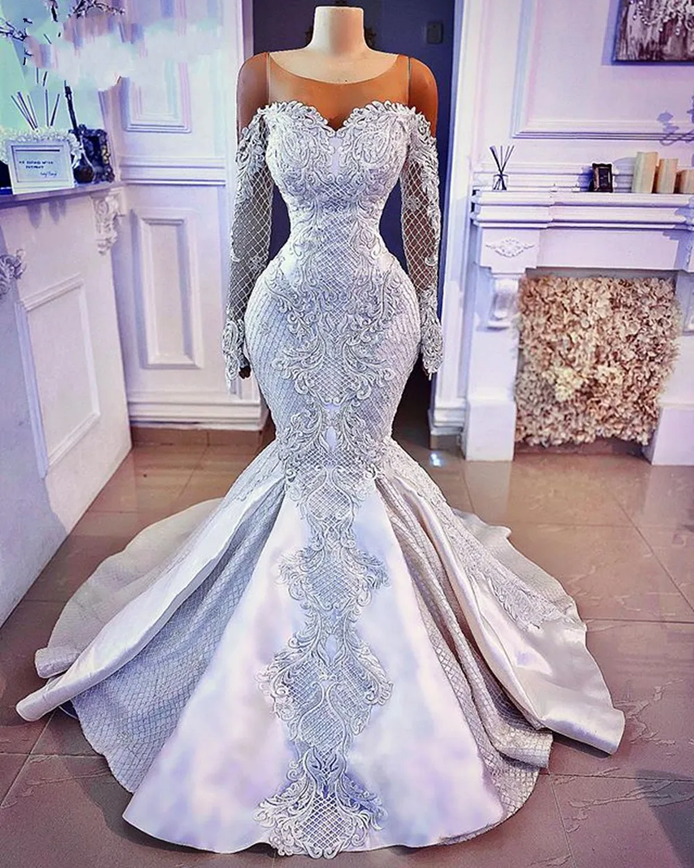 Long Sleeve Elegant African Women Bride Gowns Sexy Trumpet Mermaid Lace Satin Luxury White Sheer Neck Wedding Dress 2021