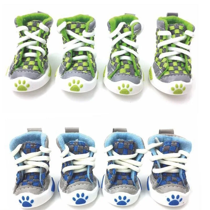 Novo Design 4 pçs/set Pet Sapatos Cão filhote de Cachorro Pequeno cão Botas De Futebol Estilo Barato Sapatos Para Os Pequenos Animais de Estimação