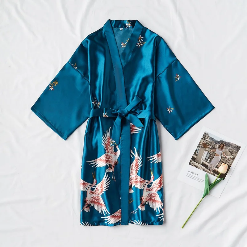 Bata de baño de satén para mujer, Kimono de seda, Sexy, a la moda, para novia