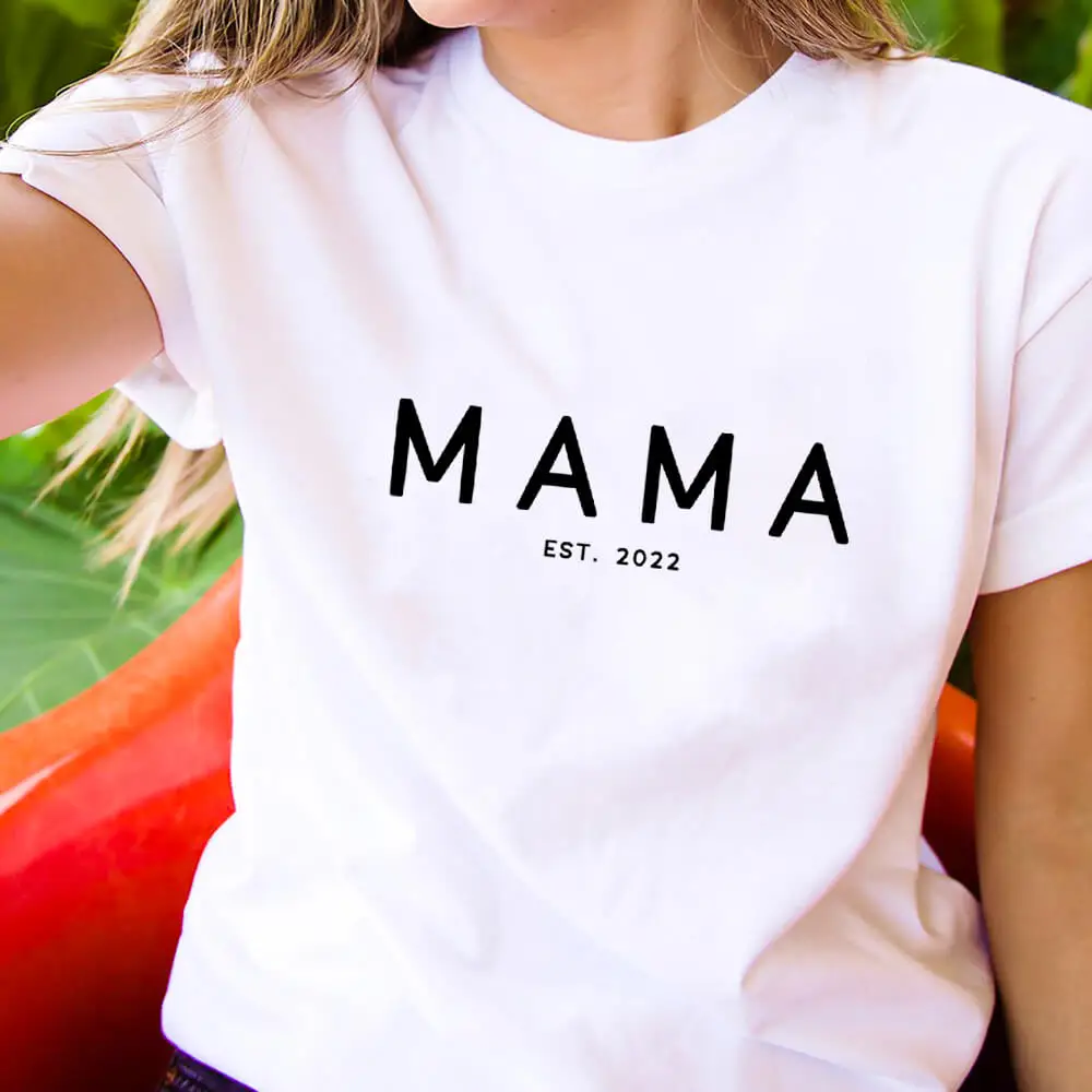 

MaMa EST 2022 100%Cotton Print Women T Shirt Momlife Funny Summer Casual Short Sleeve Top Promoted To Mom Shirt New Mom Gift