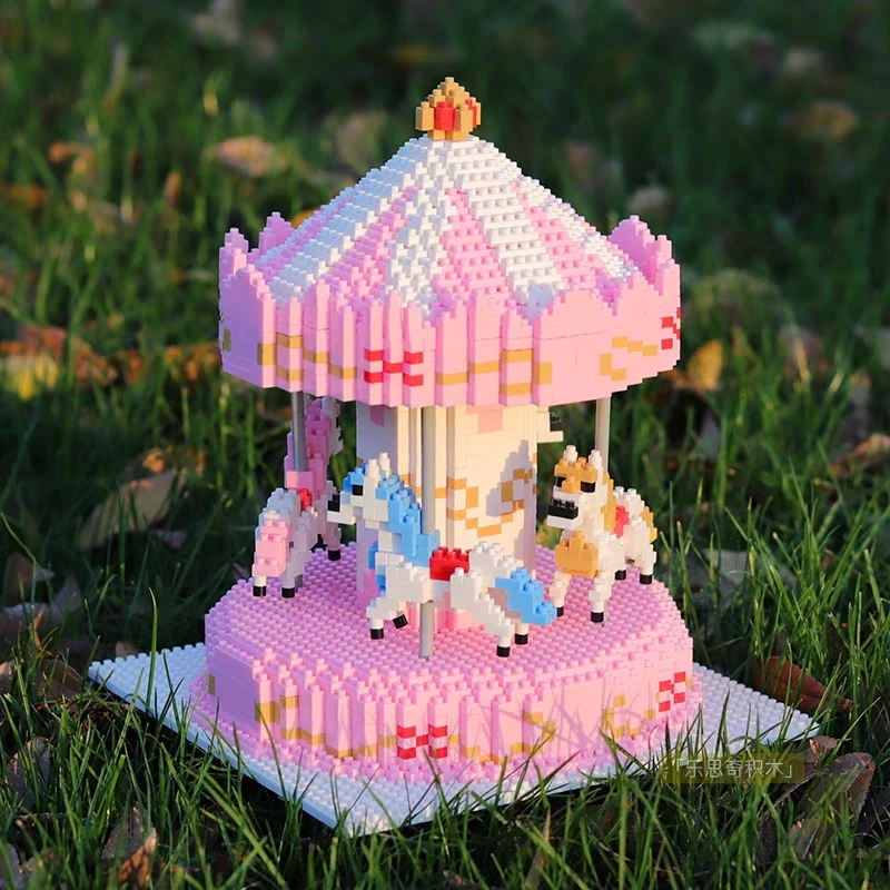 HC 1014 Amusement Park Merry-go-round Carrousel Horse Animal Model Mini Diamond Blocks Bricks Building Toy for Children no Box