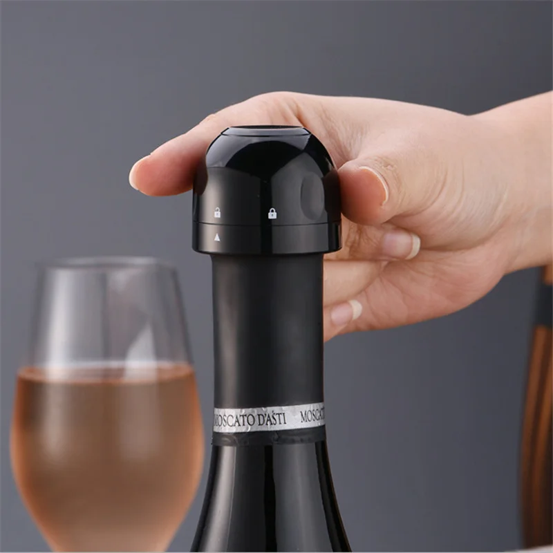 

1 / 3Pcs Vacuum Wine Bottle Cap Stopper Silicone Sealing Champagne Bottle Stopper Vacuum Preservation Wine Stopper Bar Tool