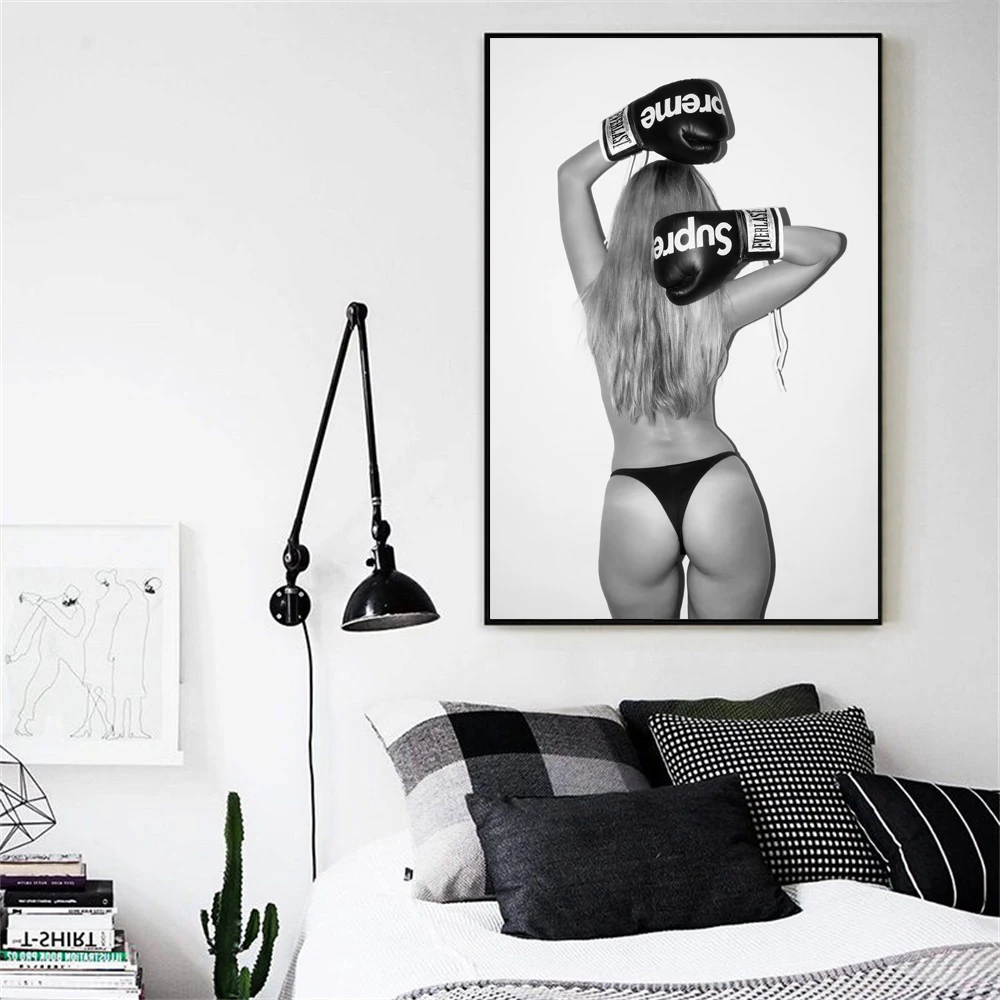 

Sports Art Posters and Prints Canvas Wall Art Decorative Painting Nude Sexy Female Boxer Picture for Gym Room Cuadros Home Decor