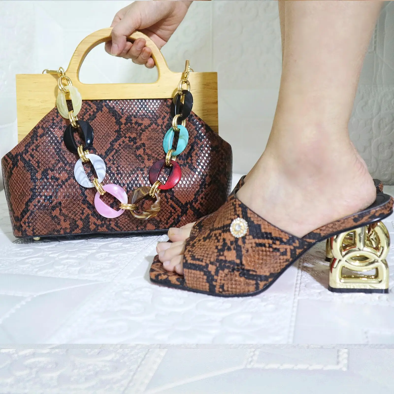 Doershow new come Matching Women Shoe and Bag Set Decorated green Nigerian Shoes and Bag Set Italy Shoes and Bag set HJL1-13