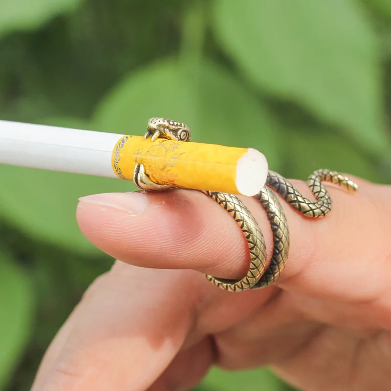 New Cigarette Holder Ring Creative Retro Dragon Ring Men\'s Punk Jewelry Gadgets Pipe Accessories