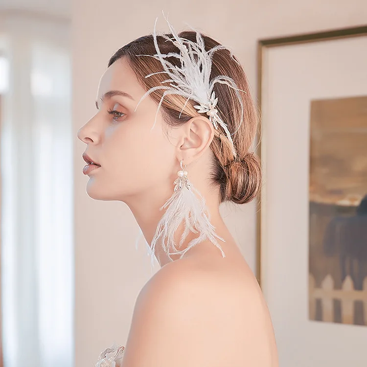 Diadema nupcial de plumas blancas con pendientes, corona de pelo de boda de cristal, perlas, joyería hecha a mano, tocado para mujer