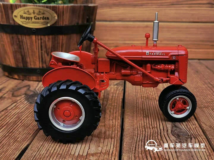 

Rare American 1/16 New Special Price Die-casting Metal Tractor Agricultural Vehicle Model Furniture Display Collection Car Toy