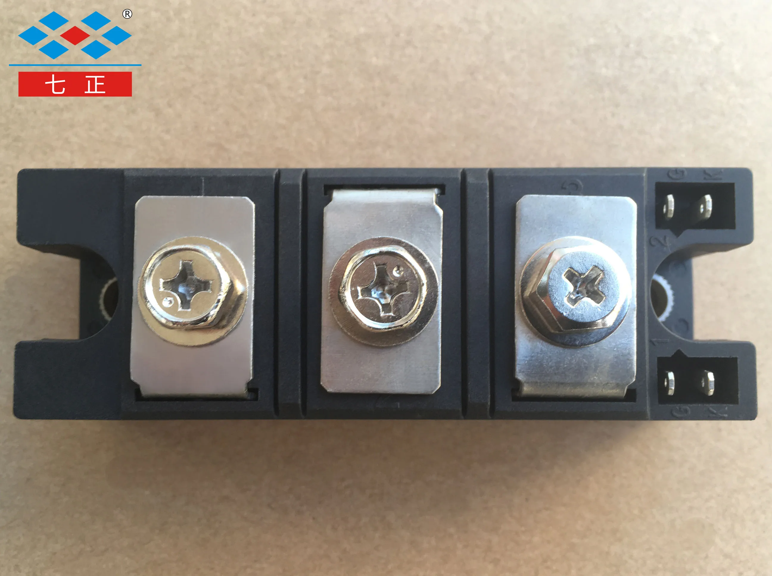 Тиристорный кремниевый управляемый модуль MTC200A MTC200A1600V MTC200-16 маленький