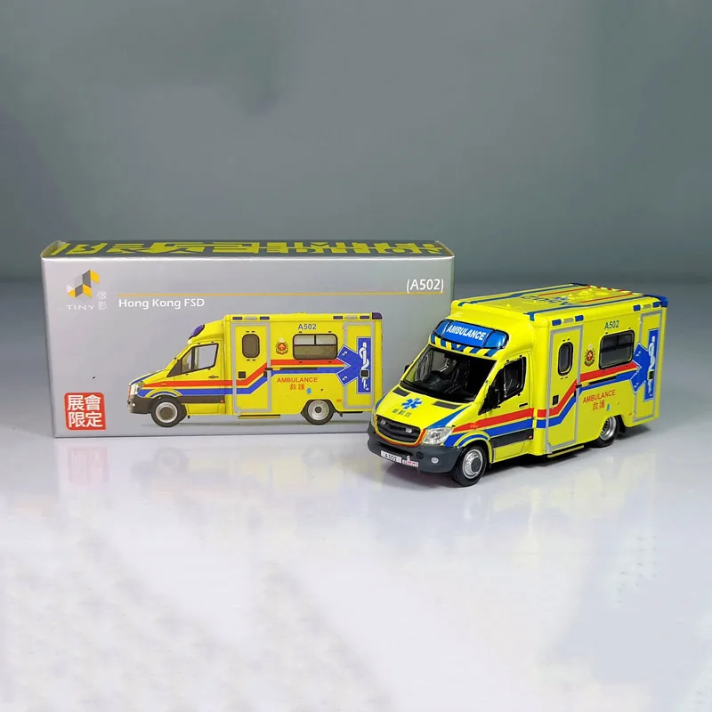 1/76 Alloy Hong Kong FSD Police Car and Ambulance Model Simulation Retro Vehicle Metal diecast Collection toy model display