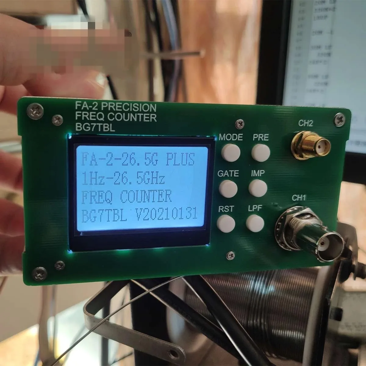 Imagem -02 - Medidor de Freqüência Bgtbl com Adaptador de Energia Contador de Freqüência Fa2 Plus 1hz6ghz 124 Ghz 265 Ghz 11bit Sec 10mhz Ocxo