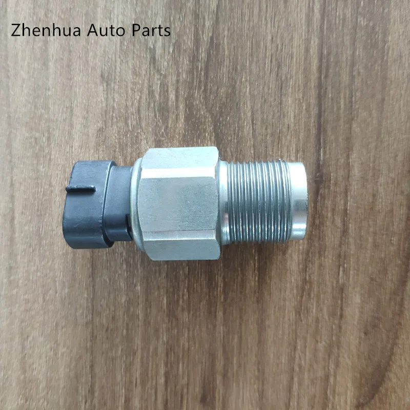 1pc 499000-6111 Fuel Rail Pressure Sensor for Hyundai--Kia D4DD County HD78 HD72