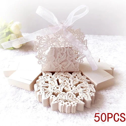 25/50pcs 레이저 컷 나비 캐리지 호의 선물 사탕 상자 리본 포장 상자 베이비 샤워 웨딩 파티 부탁 장식 