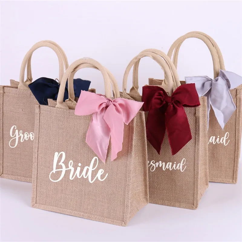 

Burlap Tote Bags Personalized Bridesmaid Gift Bag Custom Name Bachelorette Party Beach Jute Bag Mother of Bride Wedding Favors