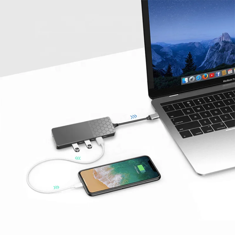موزع USB متعدد الوظائف مع موصل من النوع C 7 في 1 مهايئ متعدد المنافذ منفذ USB 3.0 مخارج مخارج تمر بالشحن