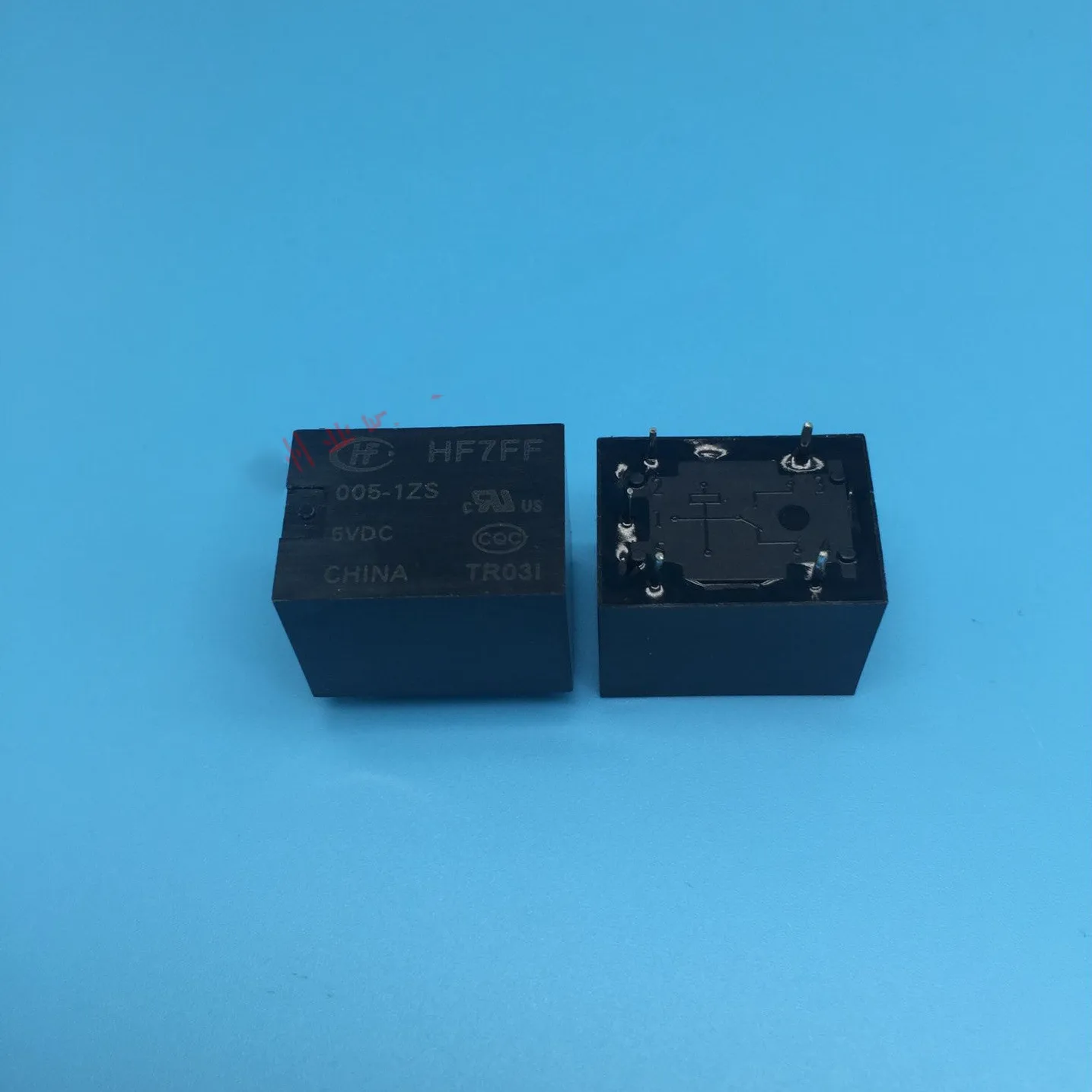 

HF7FF-5VDC-1ZS JZC-7FF-005-1ZS 5pin 10A 250VAC relays