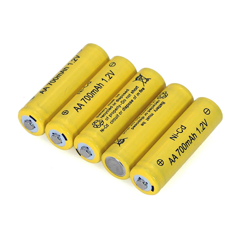 4PCS 1.2v NI-CD AA Batteries 700mAh Rechargeable nicd Battery 1.2V Ni-Cd aa For Electric remote Control car Toy RC ues